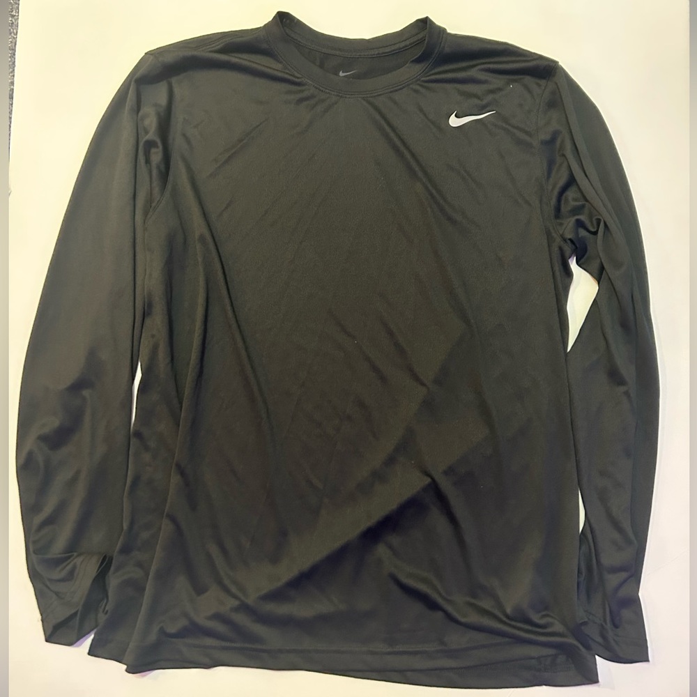 Men’s Large Nike Long Sleeve